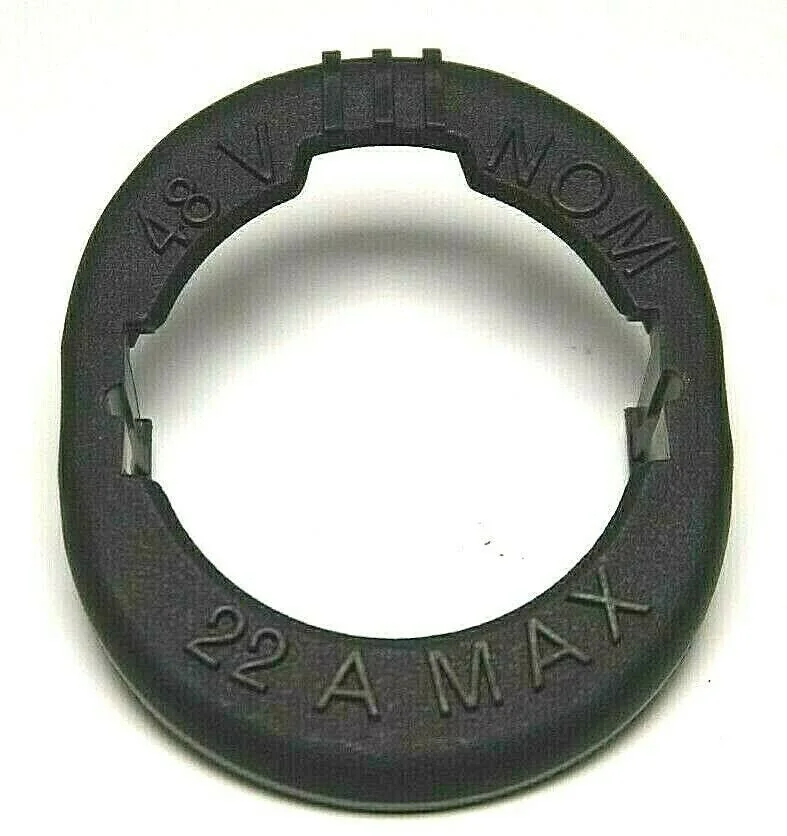 [102516901] SOCKET TRIM