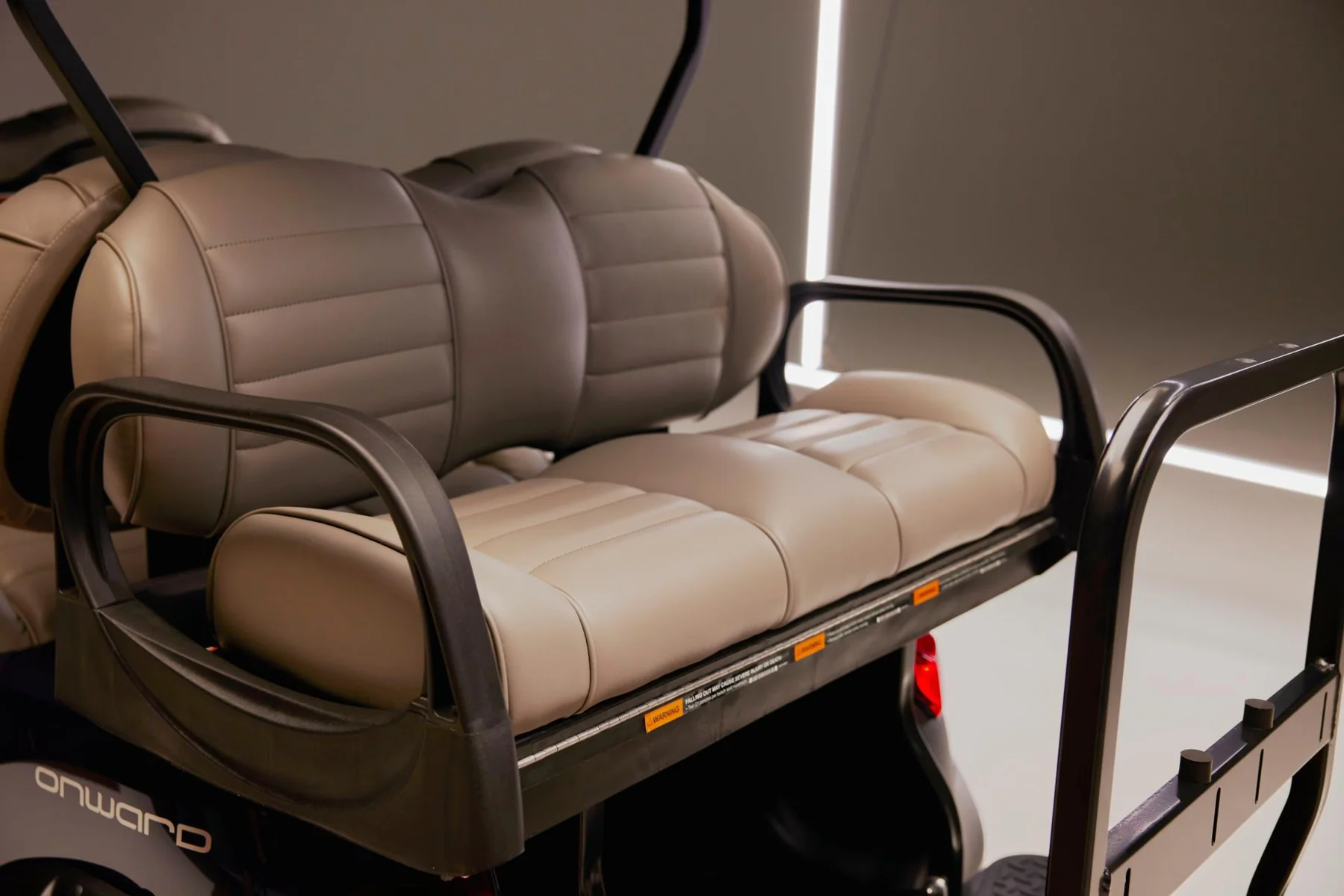 KIT,FOLDDOWN,SEATBACK, 4P