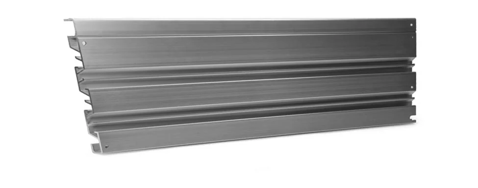 [105194501] PANEL, CARGOBOX, RH, SHRT